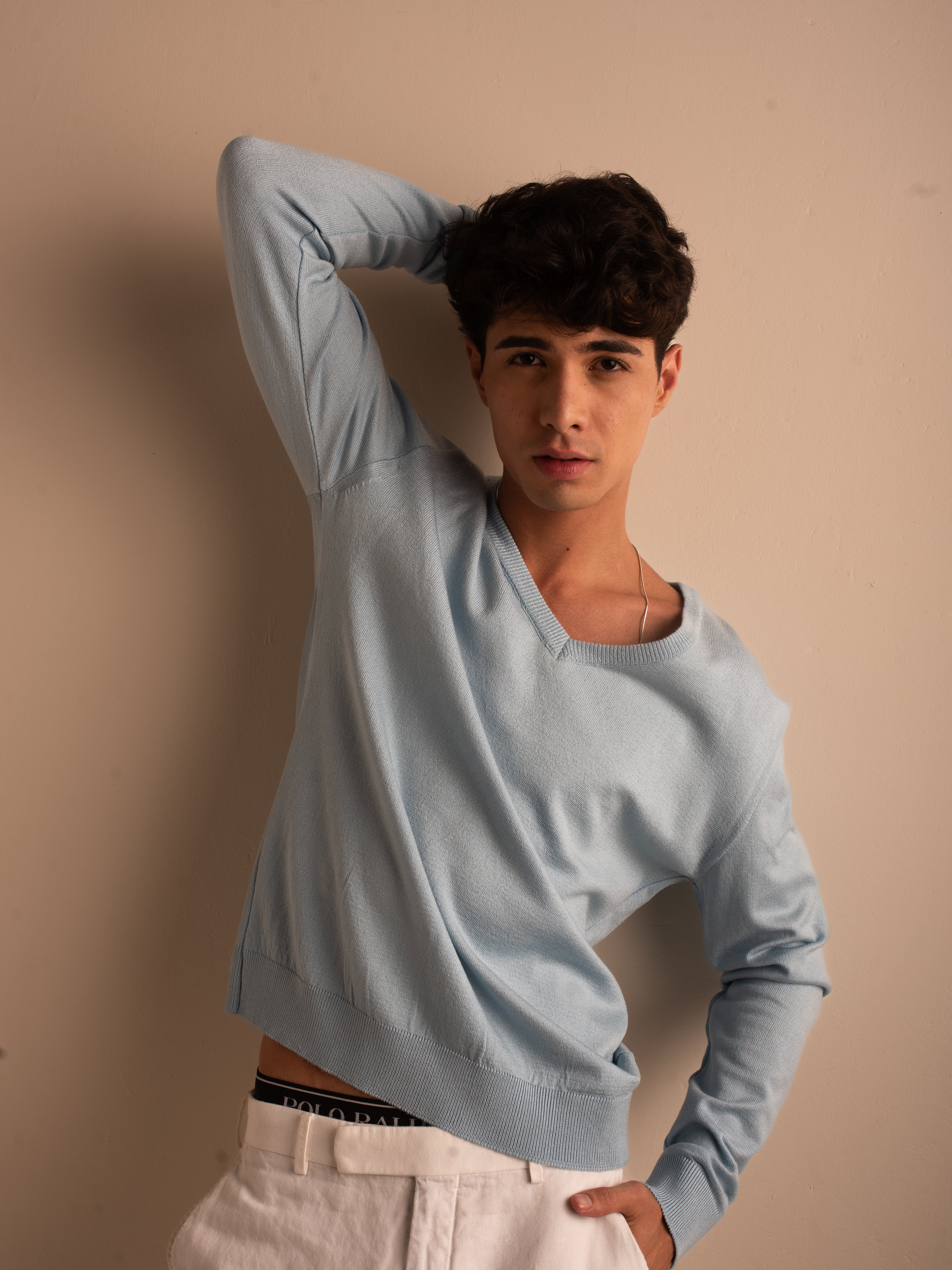 Suéter V-Neck Signature